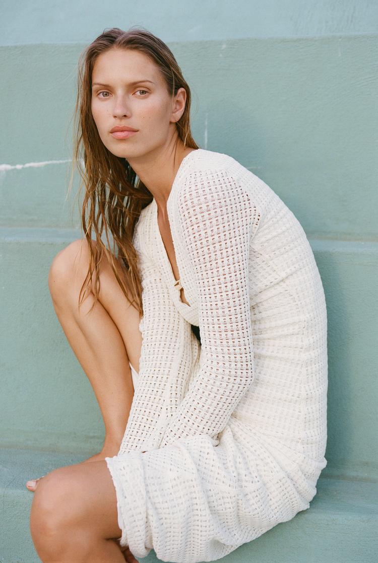 ROBE MI-LONGUE EN CROCHET