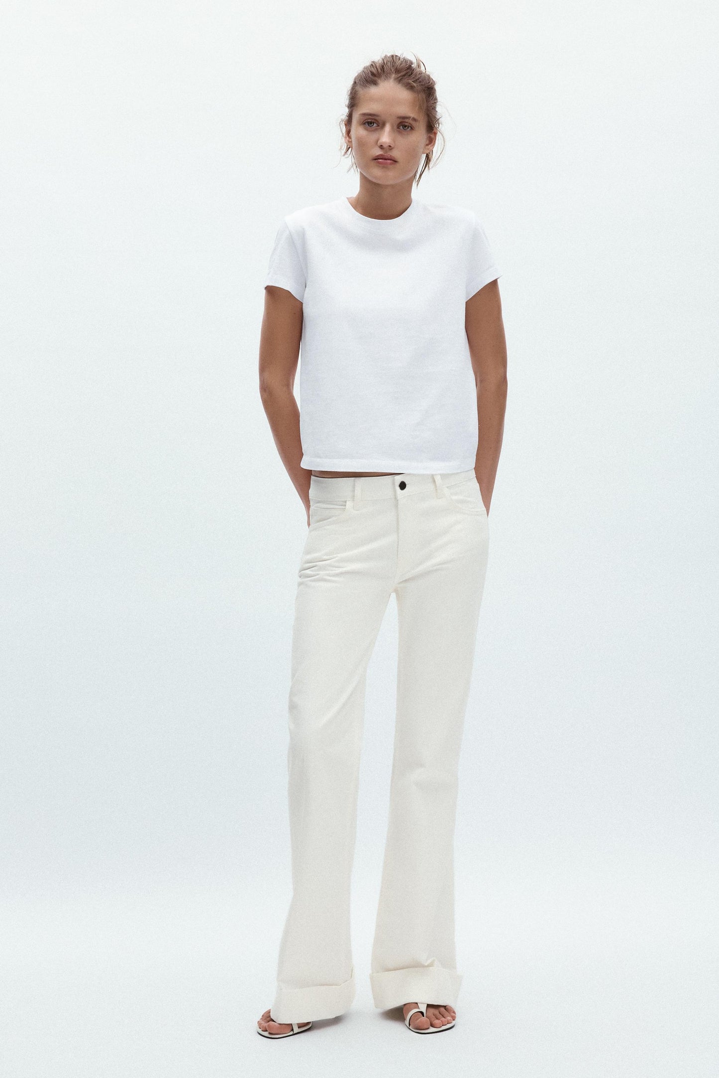 T-SHIRT REGULAR FIT