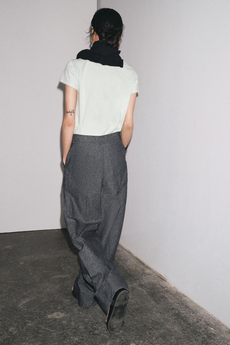 T-SHIRT REGULAR FIT