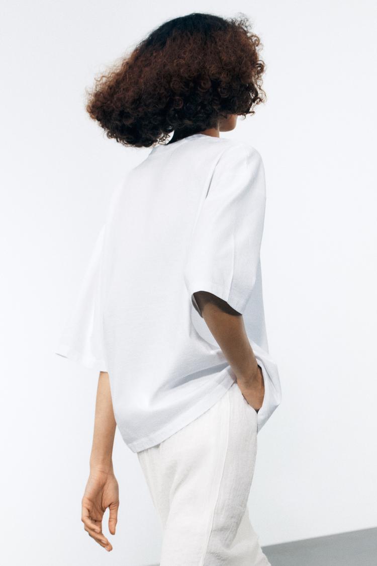 T-SHIRT LOOSE FIT