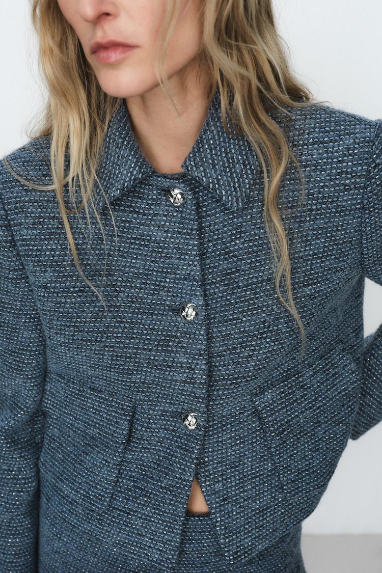 VESTE COURTE BOUCLÉE