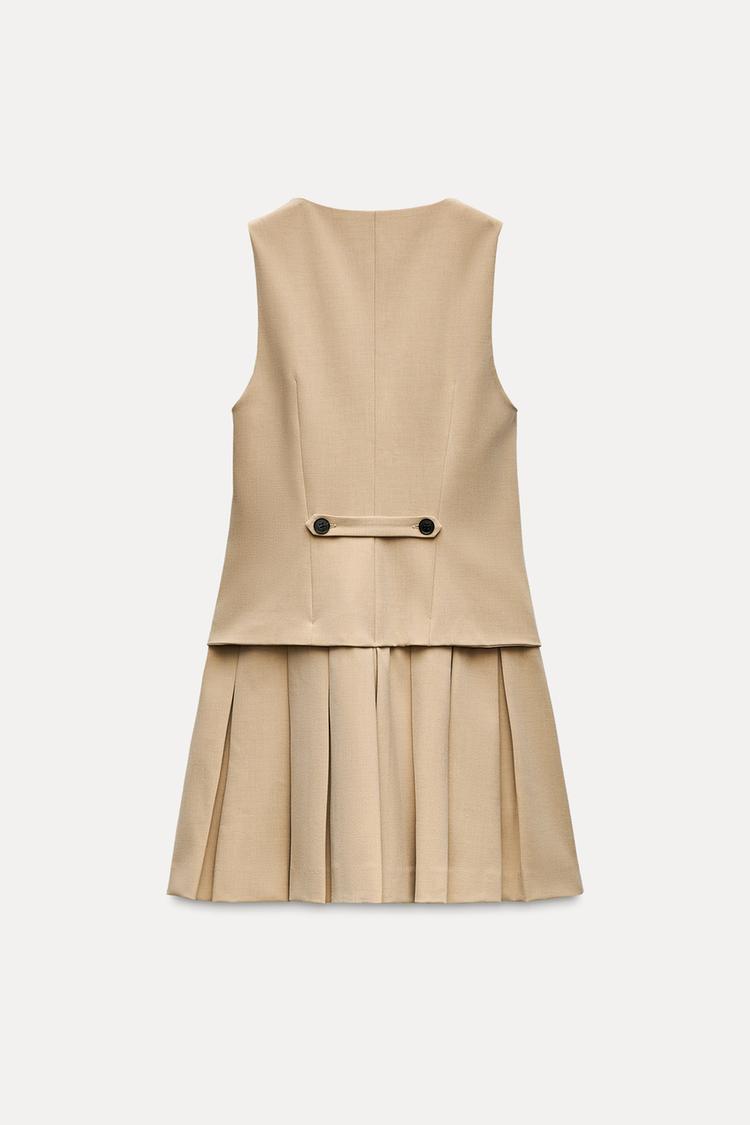 ROBE GILET À PLIS PLATS