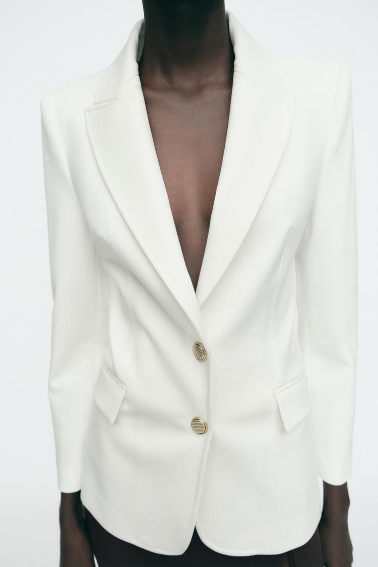 BLAZER AJUSTÉ AVEC ÉPAULETTES