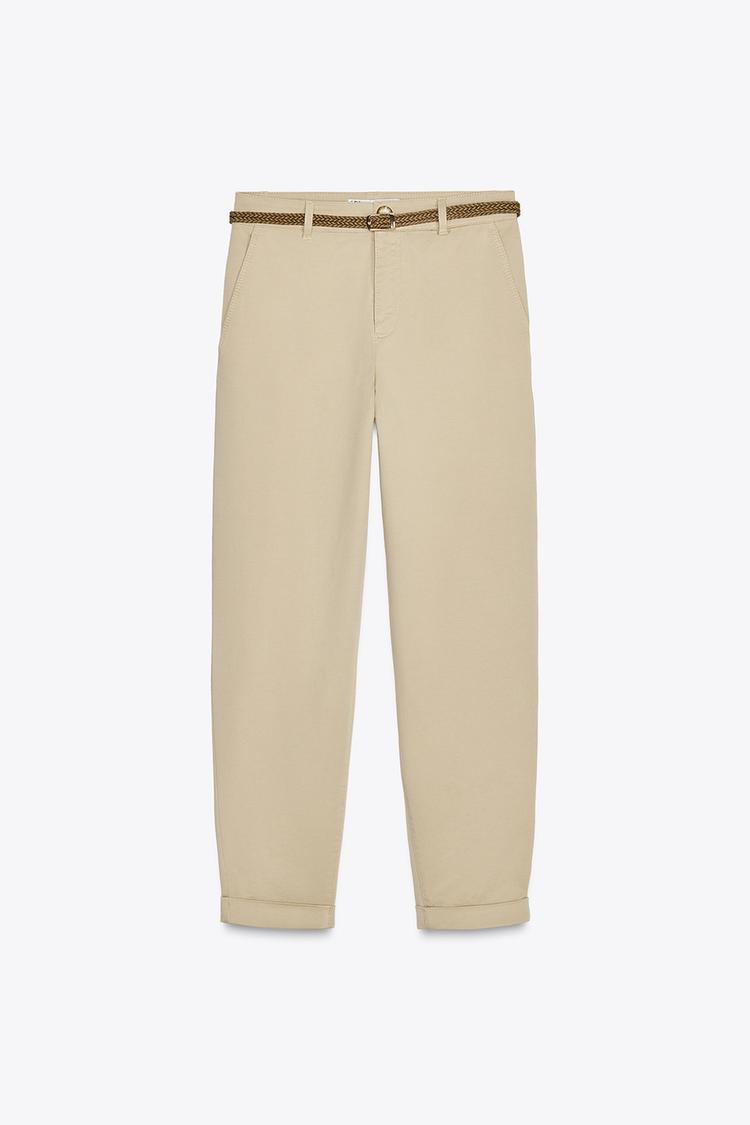 PANTALON CHINO AVEC CEINTURE TRESSÉE