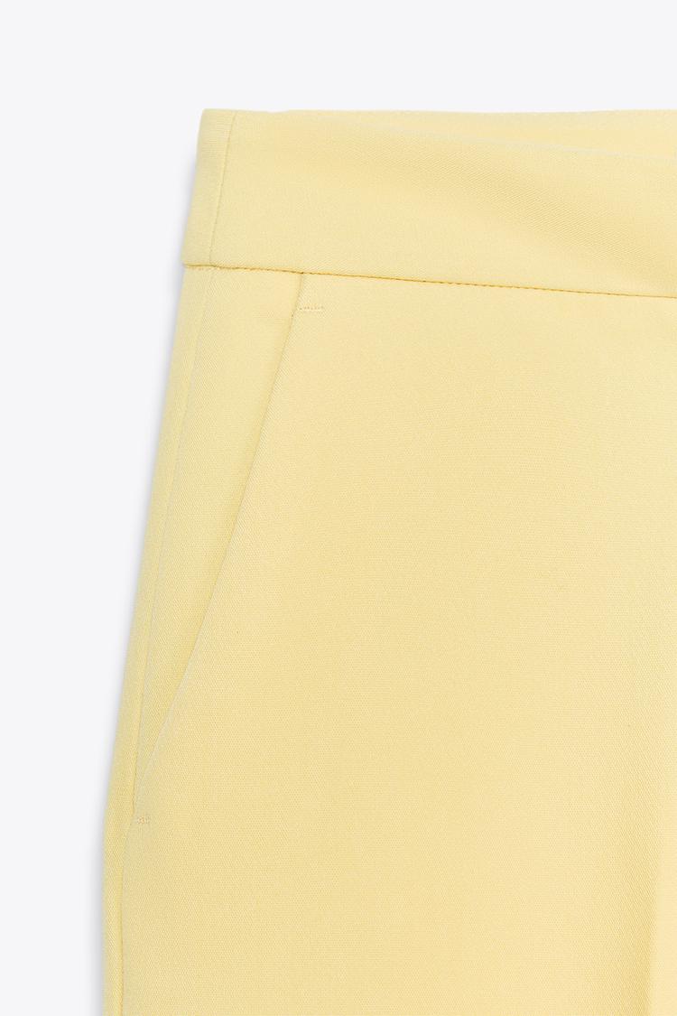 ENSEMBLE VESTE À BOUTONNAGE CROISÉ ET ÉPAULETTES | PANTALON 7/8 TAILLE HAUTE