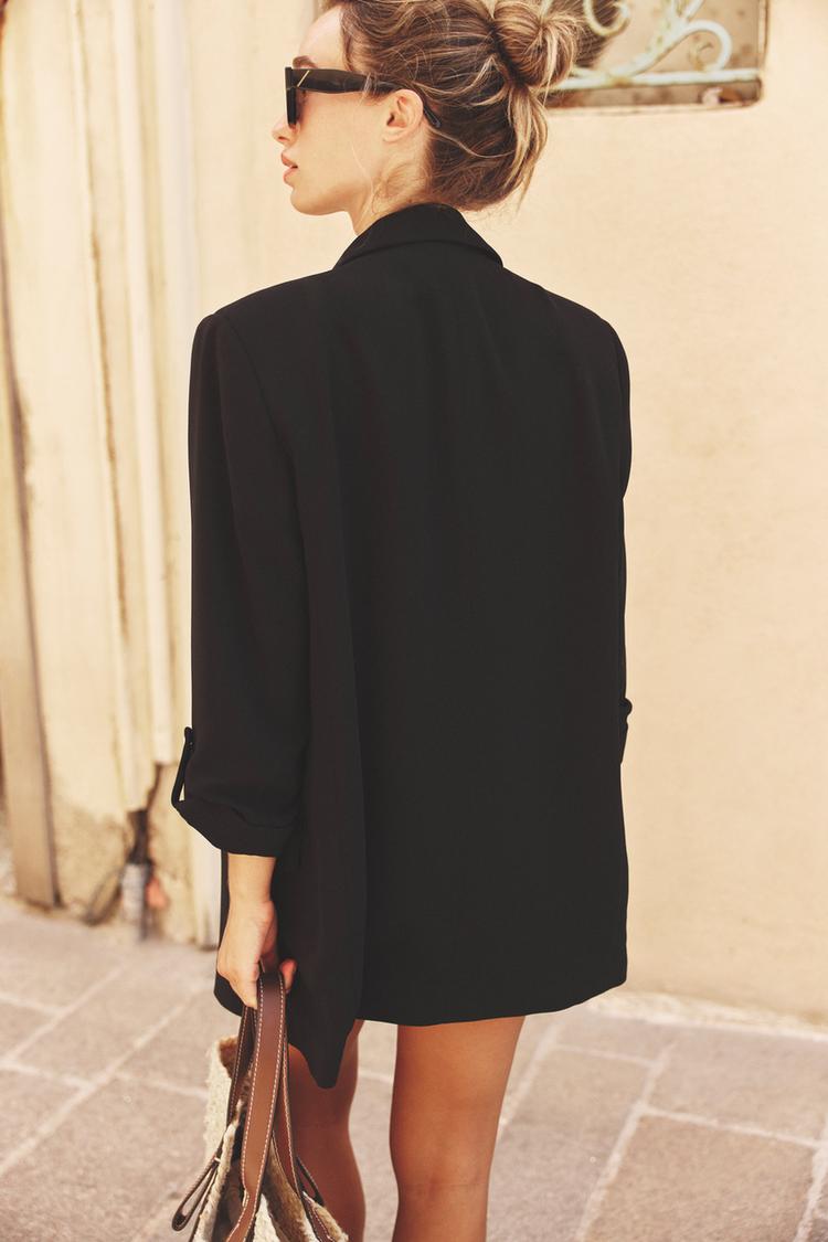 VESTE À MANCHES RETROUSSÉES