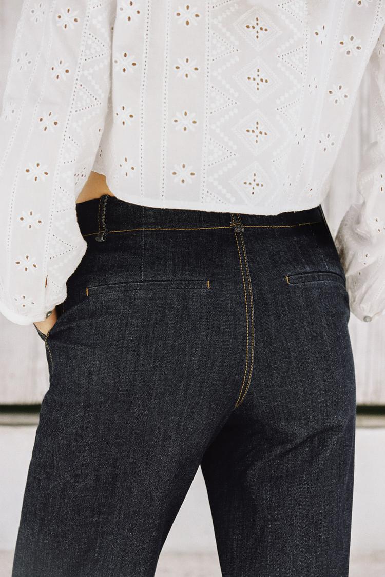 PANTALON BOOTCUT NERVURE