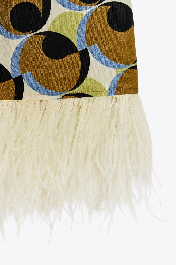 ROBE COURTE IMPRIMÉE GÉOMÉTRIQUE PLUMES