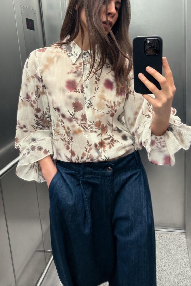 CHEMISE IMPRIMÉE AVEC FIL MÉTALLISÉ