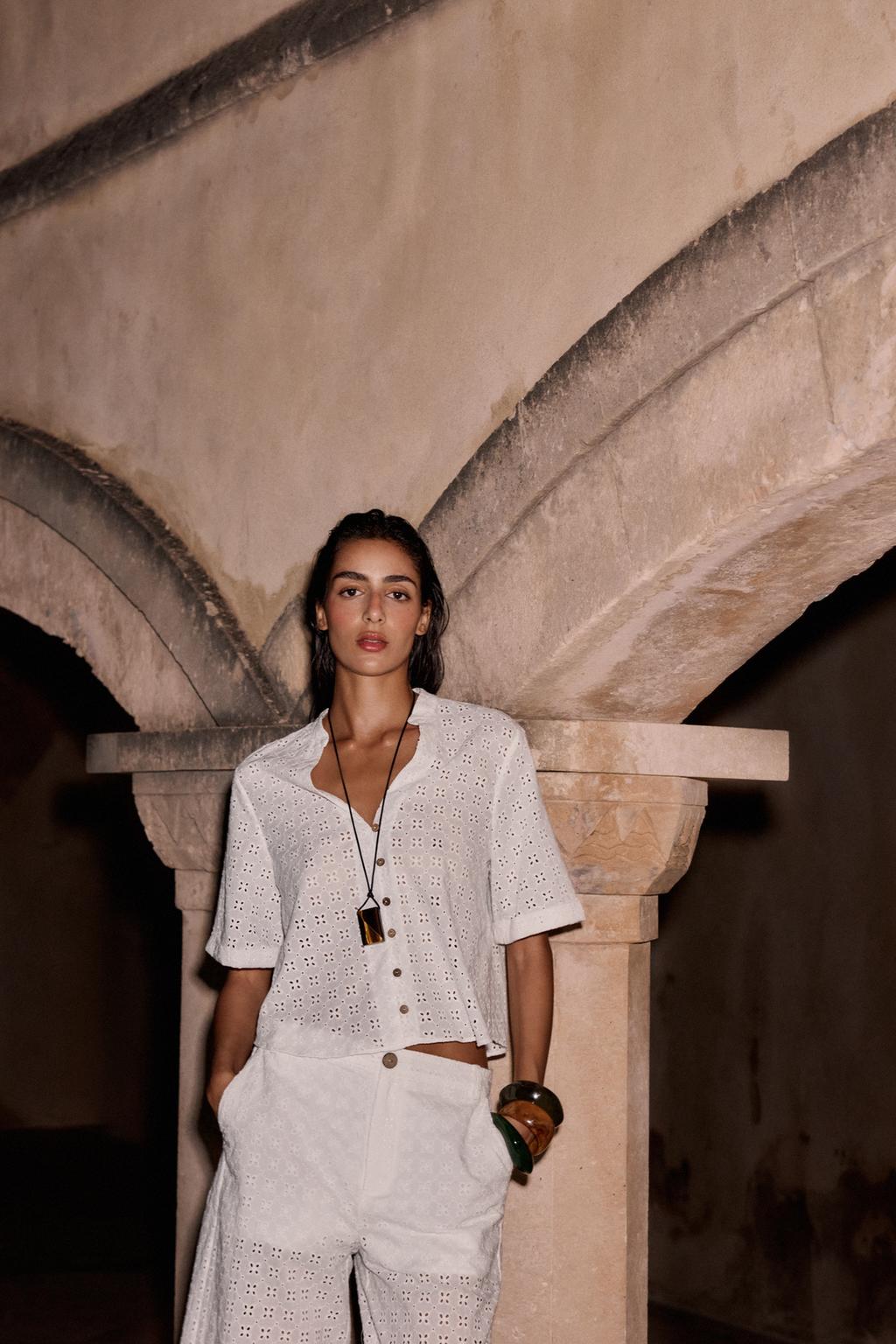 PANTALON JUPE-CULOTTE BRODERIES AJOURÉES