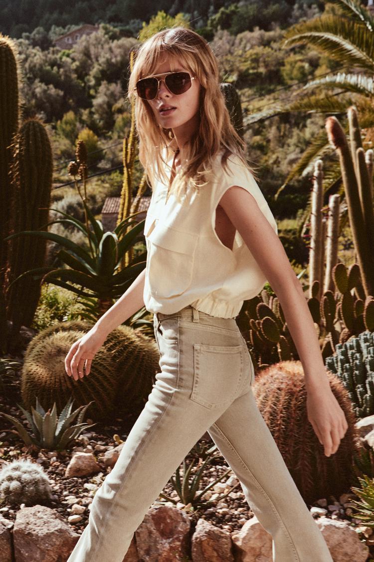 LINEN BLEND TOP WITH ELASTICATED HEM