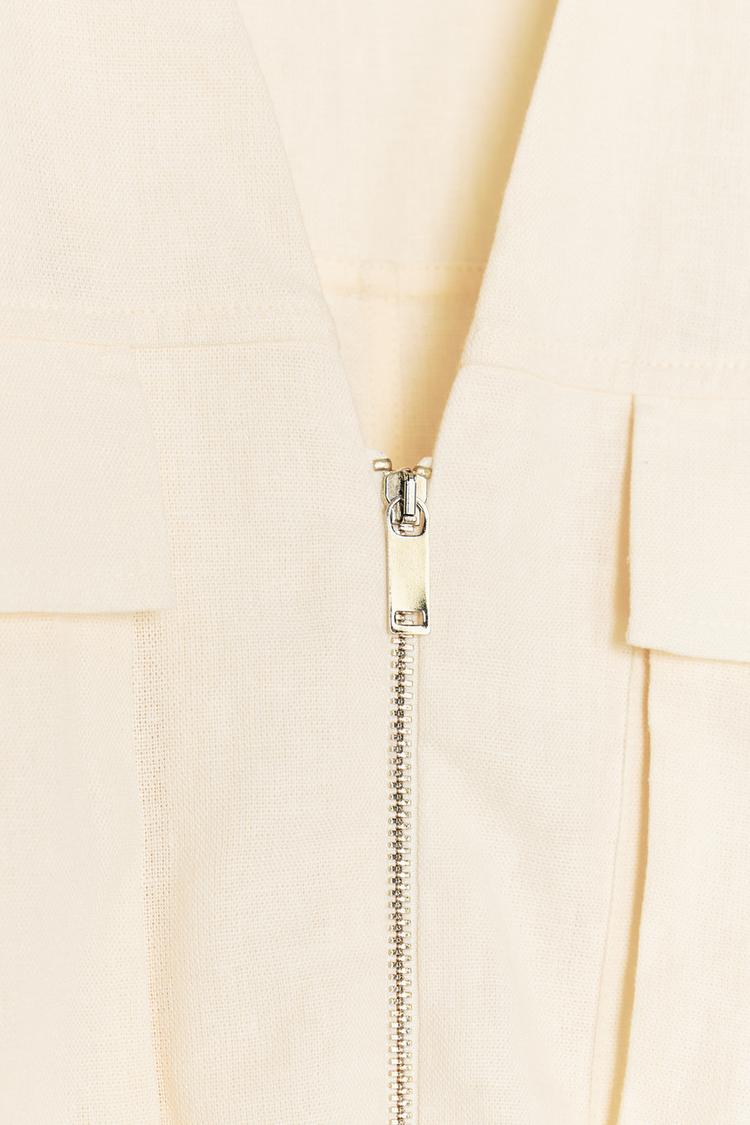 LINEN BLEND TOP WITH ELASTICATED HEM