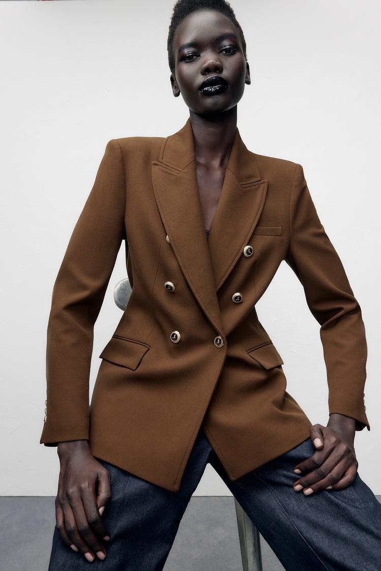 TAILORED DOUBLE-BREASTED BLAZER