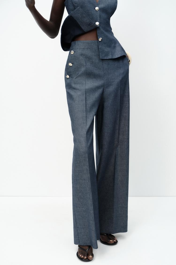 PANTALON LARGE À BOUTONS AVEC LIN
