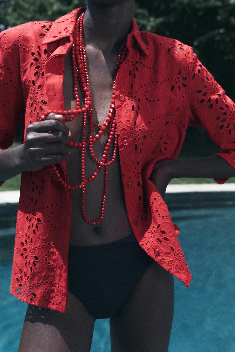 CHEMISE EN POPELINE AVEC BRODERIE