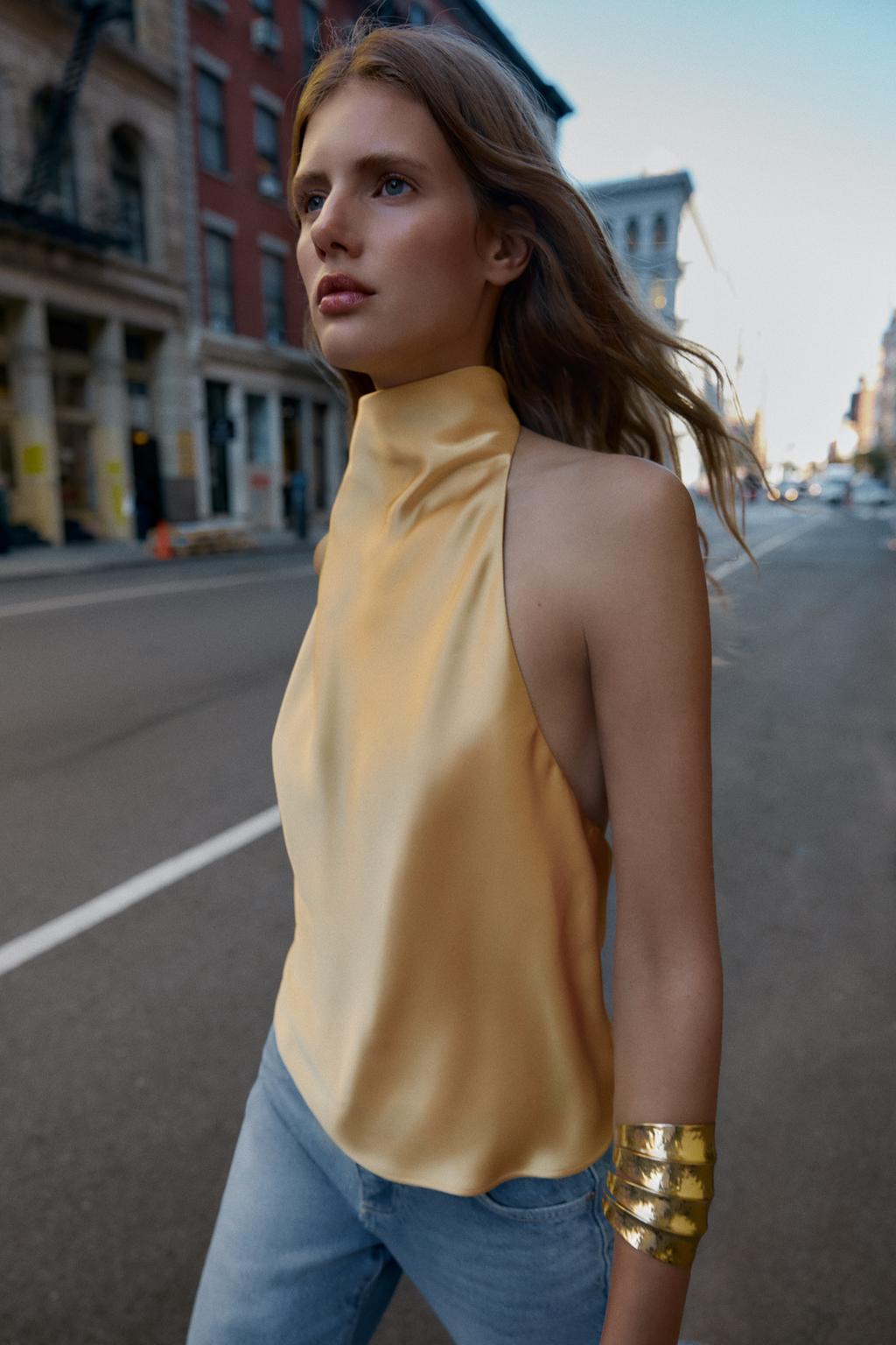 TOP HALTER SATINÉ