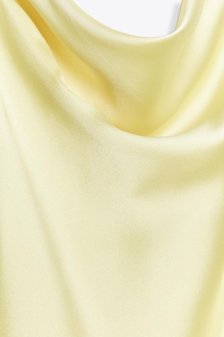 TOP HALTER SATINÉ