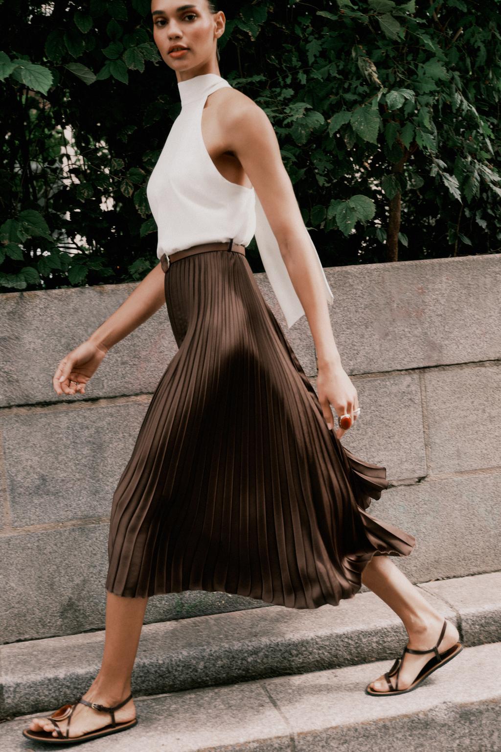 ROBE MIDI COMBINÉE PLISSÉE