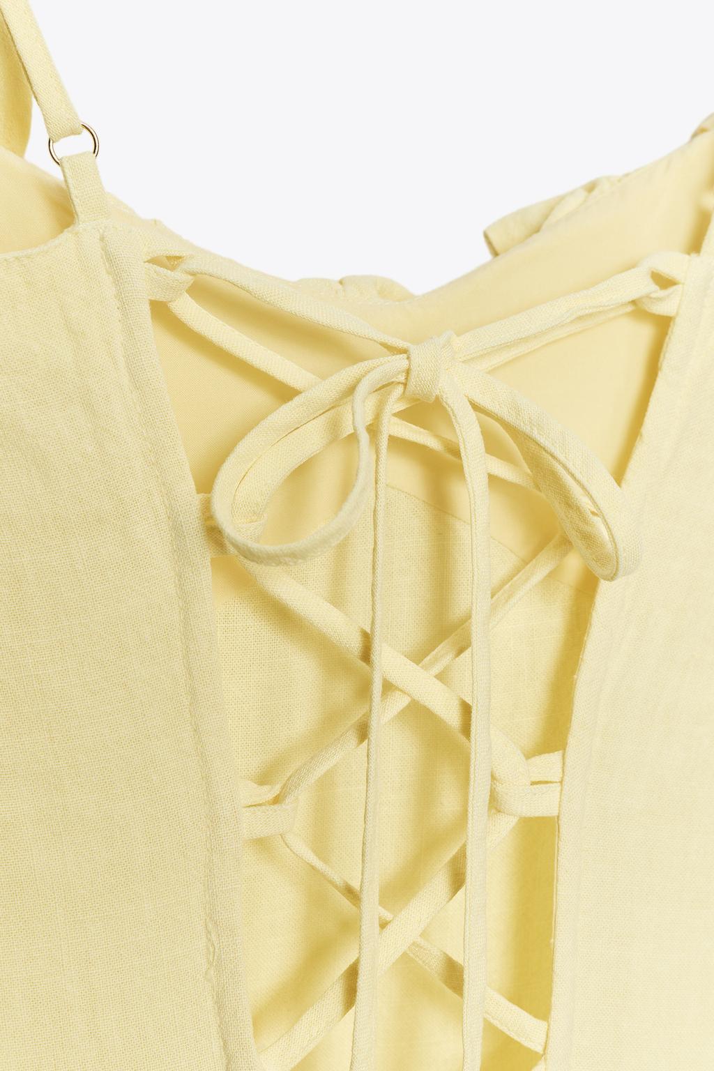 ROBE MIDI AVEC RAMIE VOLANTÉE