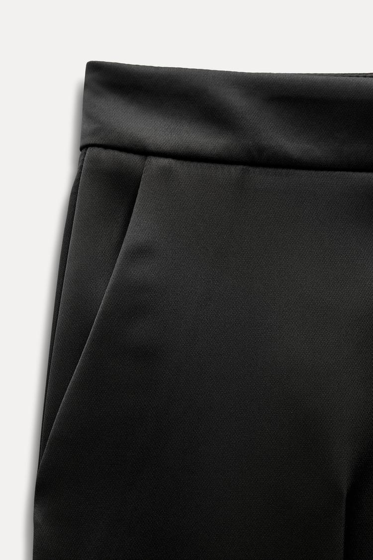 PANTALON DROIT SATINÉ