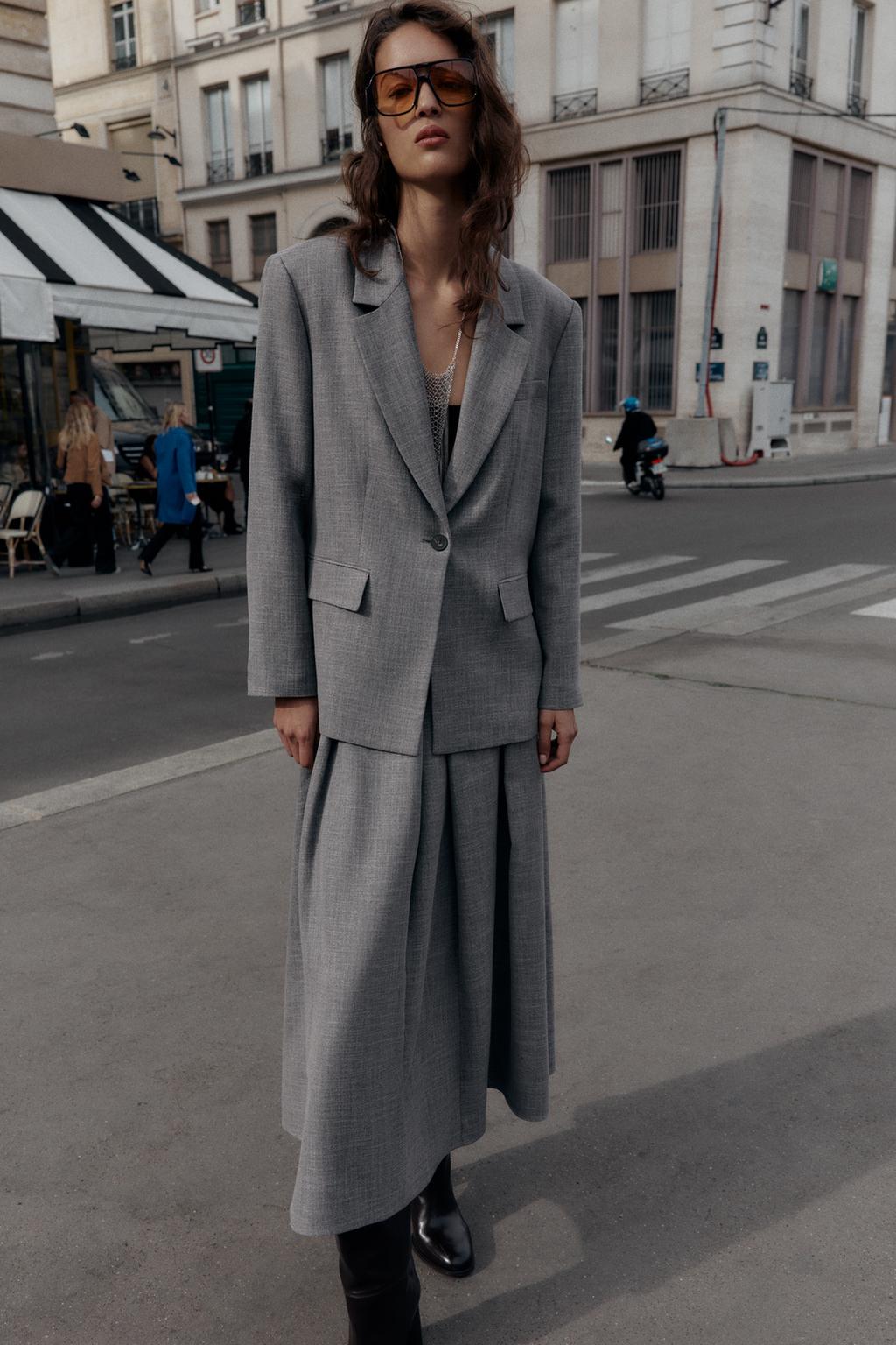 BLAZER À CHEVRONS AVEC ÉPAULETTES