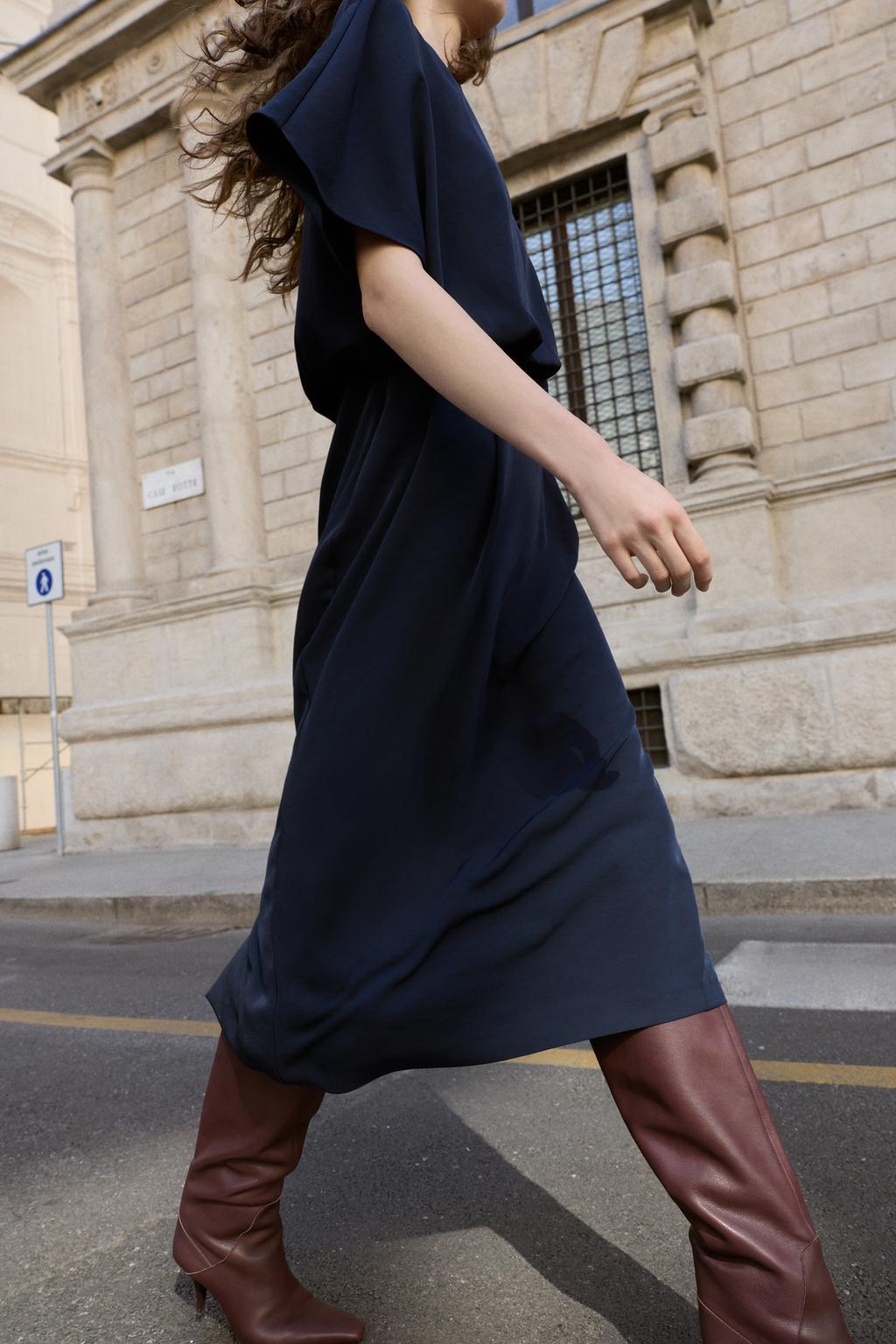 ROBE MIDI MANCHES DESCENDUES PINCES