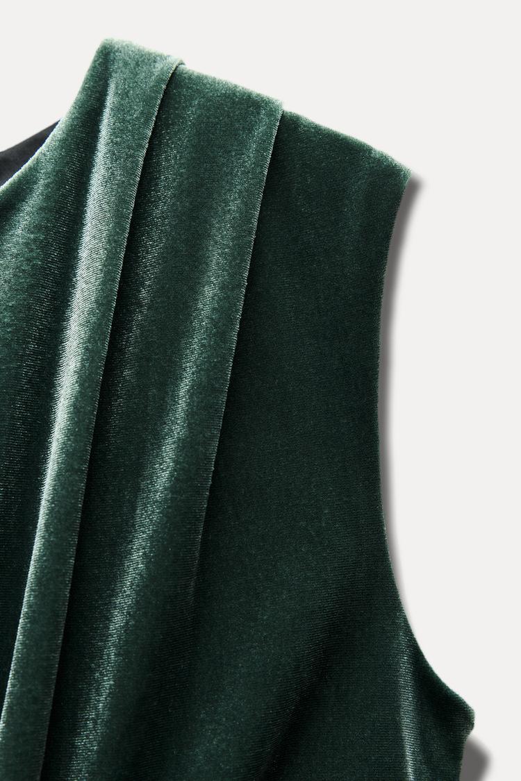 ROBE MIDI EN VELOURS AVEC BOUCLE