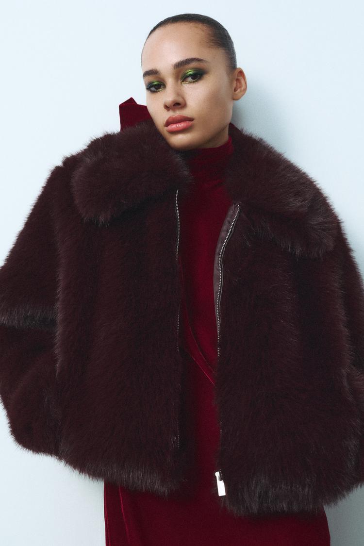 ROBE LONGUE DOS NU COL MONTANT