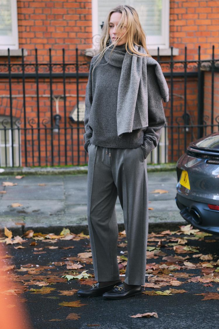 PANTALON DROIT À TAILLE ÉLASTIQUE