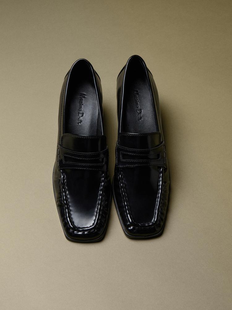 MASSIMO DUTTI MOCASSINS À TALON ET BOUT CARRÉ