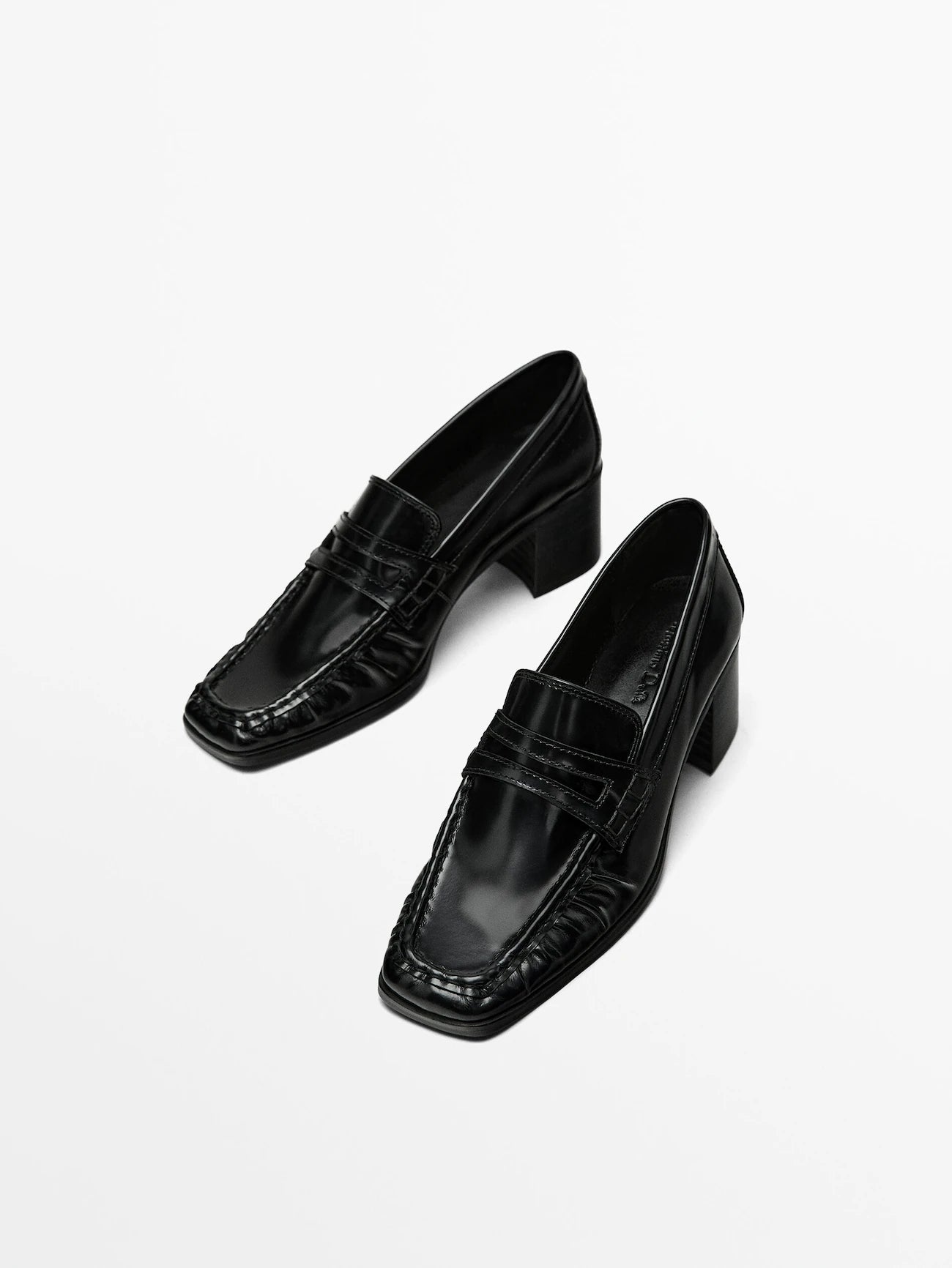 MASSIMO DUTTI MOCASSINS À TALON ET BOUT CARRÉ