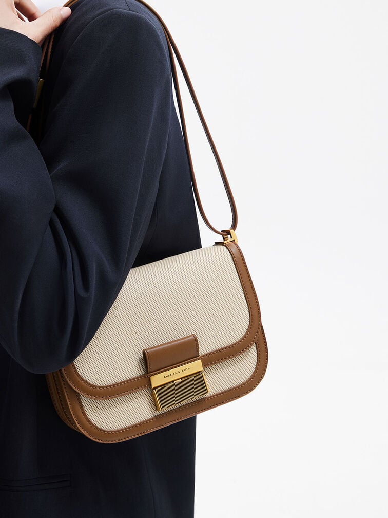 CHARLES & KEITH SAC BANDOULIÈRE EN TOILE CHARLOT