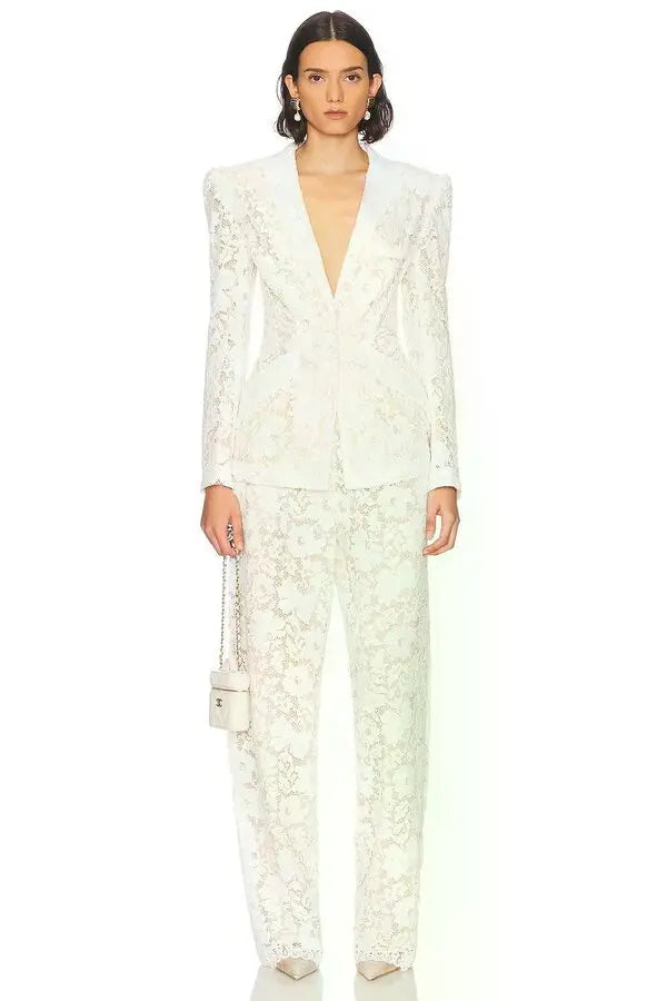 ENSEMBLE BLAZER | PANTALON EN DENTELLE AVEC ÉPAULETTES