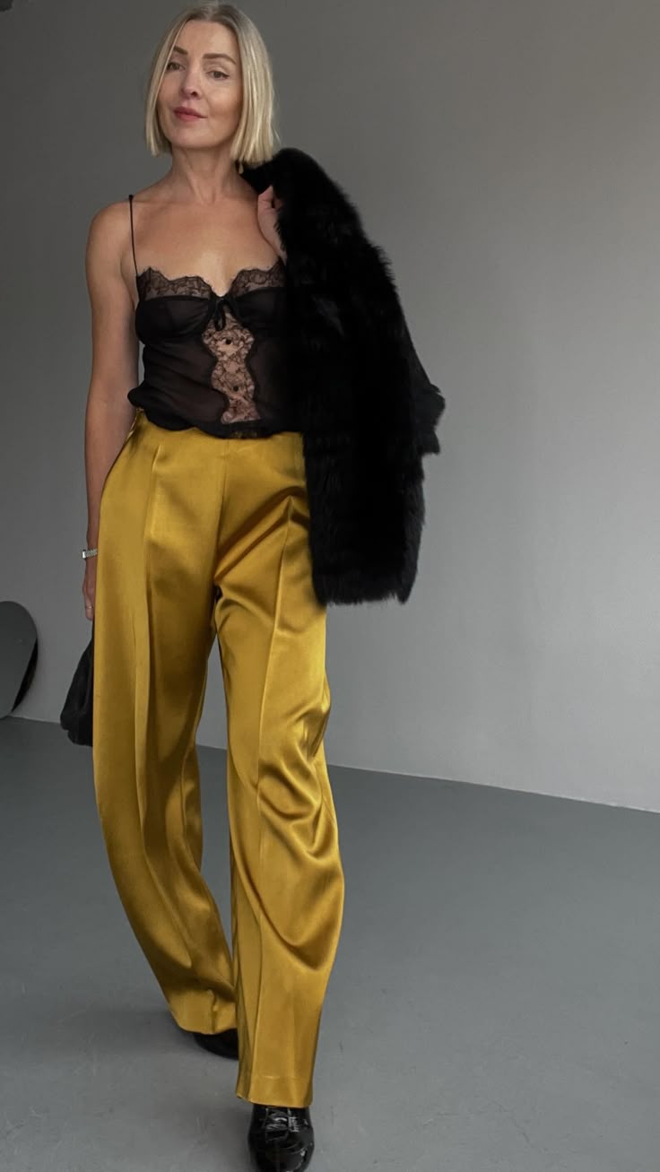 PANTALON COUPE CAROTTE COLLECTION ZW