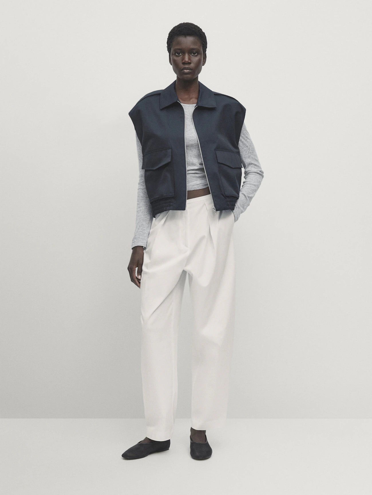 PANTALON BARRELL EN MÉLANGE DE COTON MASSIMO DUTTI