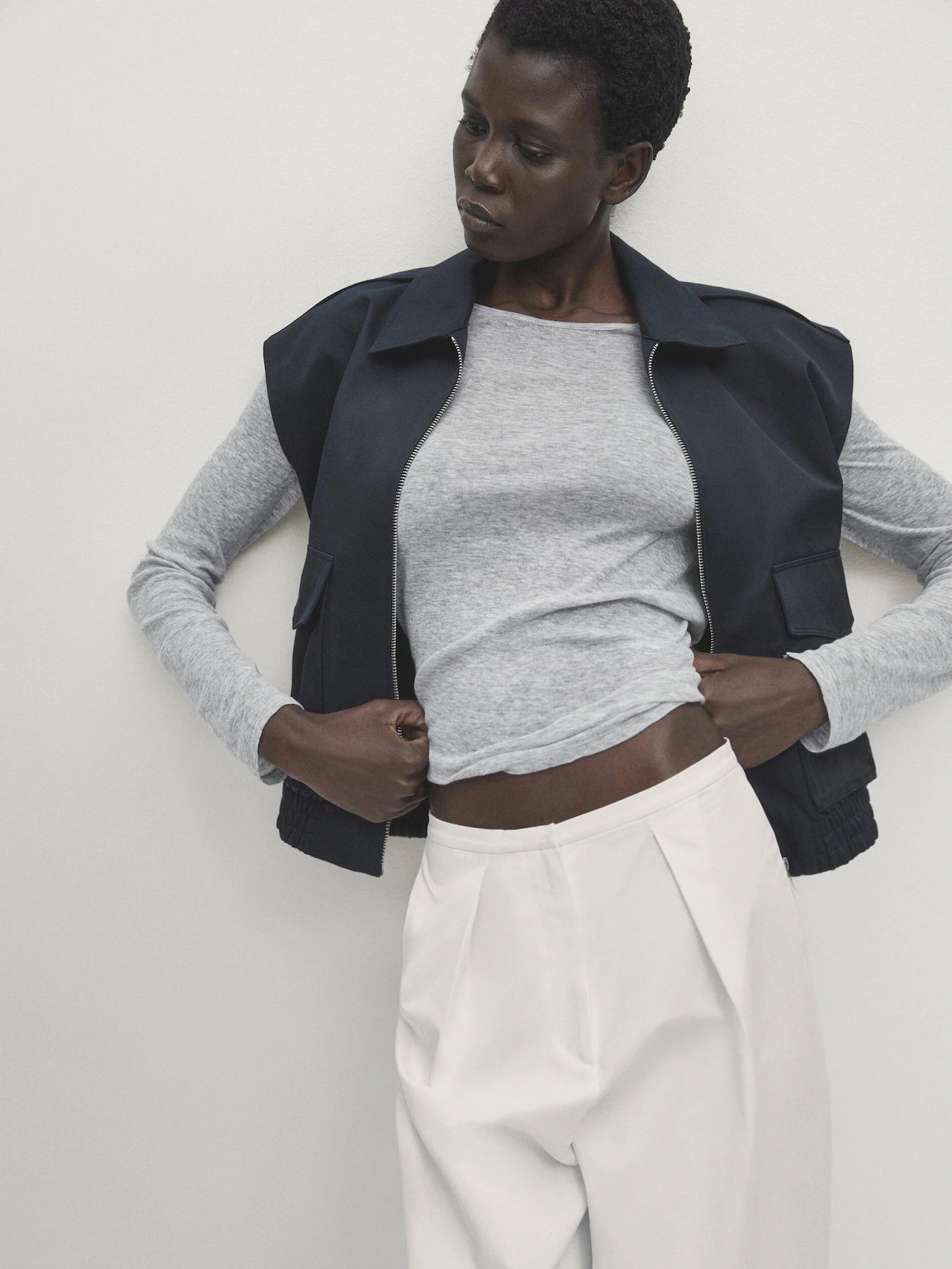 PANTALON BARRELL EN MÉLANGE DE COTON MASSIMO DUTTI