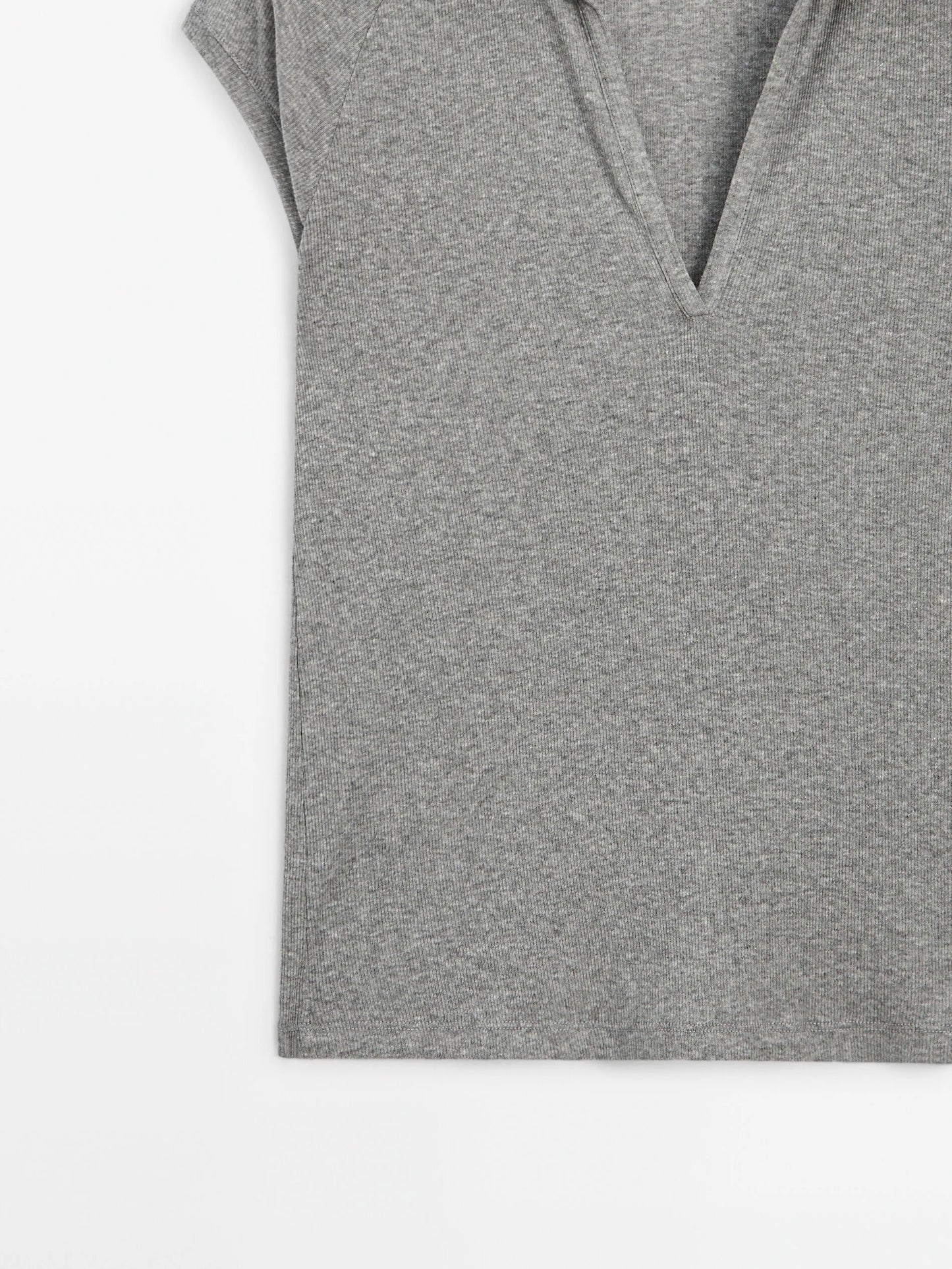 T-SHIRT RIBBED RAGLAN SLEEVE POLO MASSIMO DUTTI