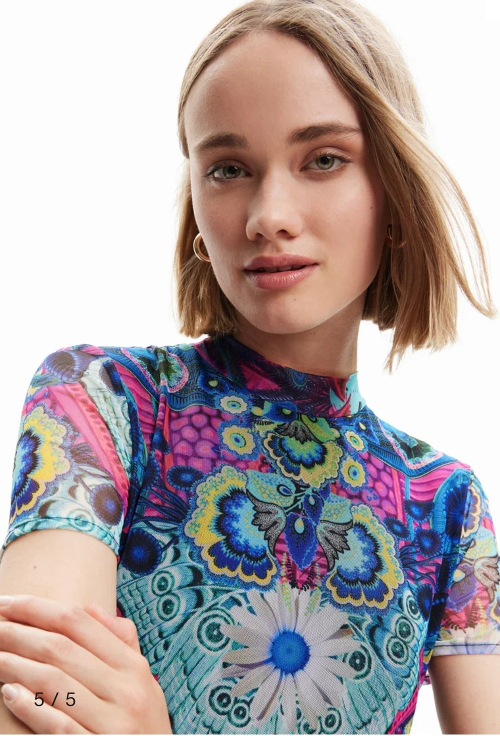 ROBE COURTE VOLANTS DESIGUAL