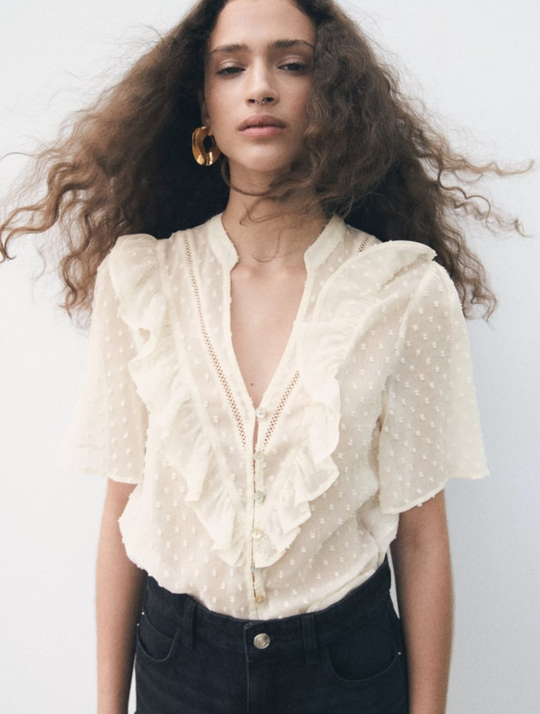 BLOUSE EN PLUMETIS À VOLANTS
