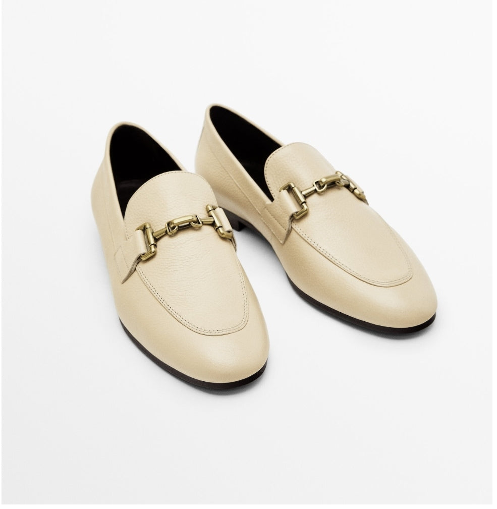 Mocassins Cuir Boucle Métallique Cru