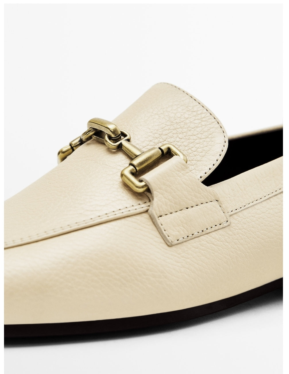 Mocassins Cuir Boucle Métallique Cru