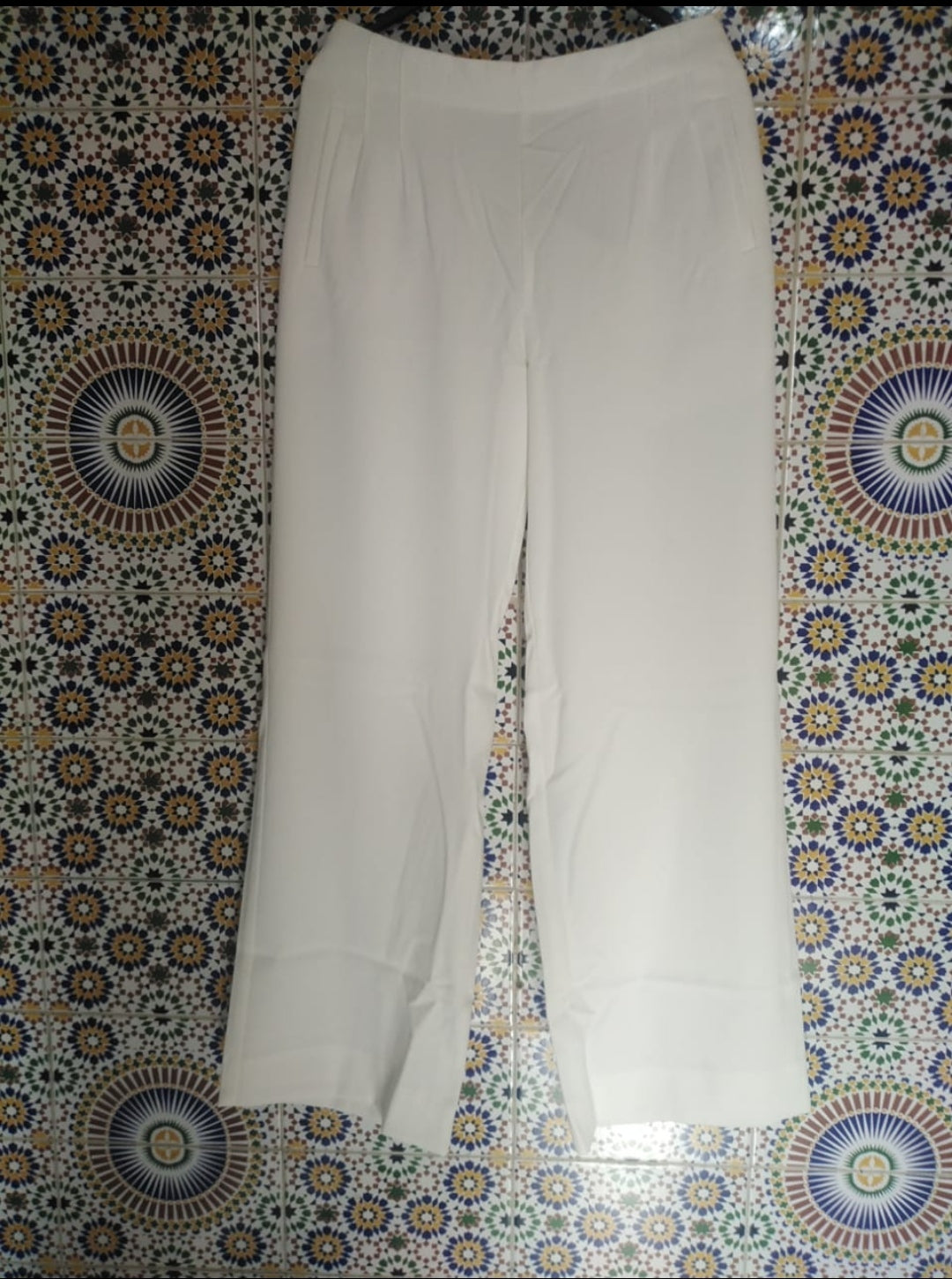 Pantalon Droit En Crêpe Massimo Dutti Blanc Cassé