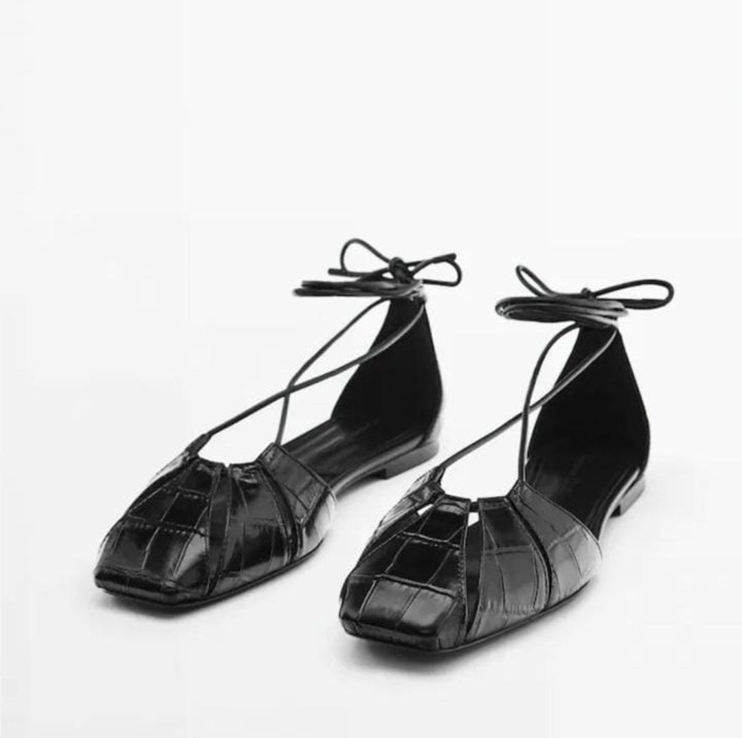MASSIMO DUTTI CHAUSSURES EN CUIR À LACETS
