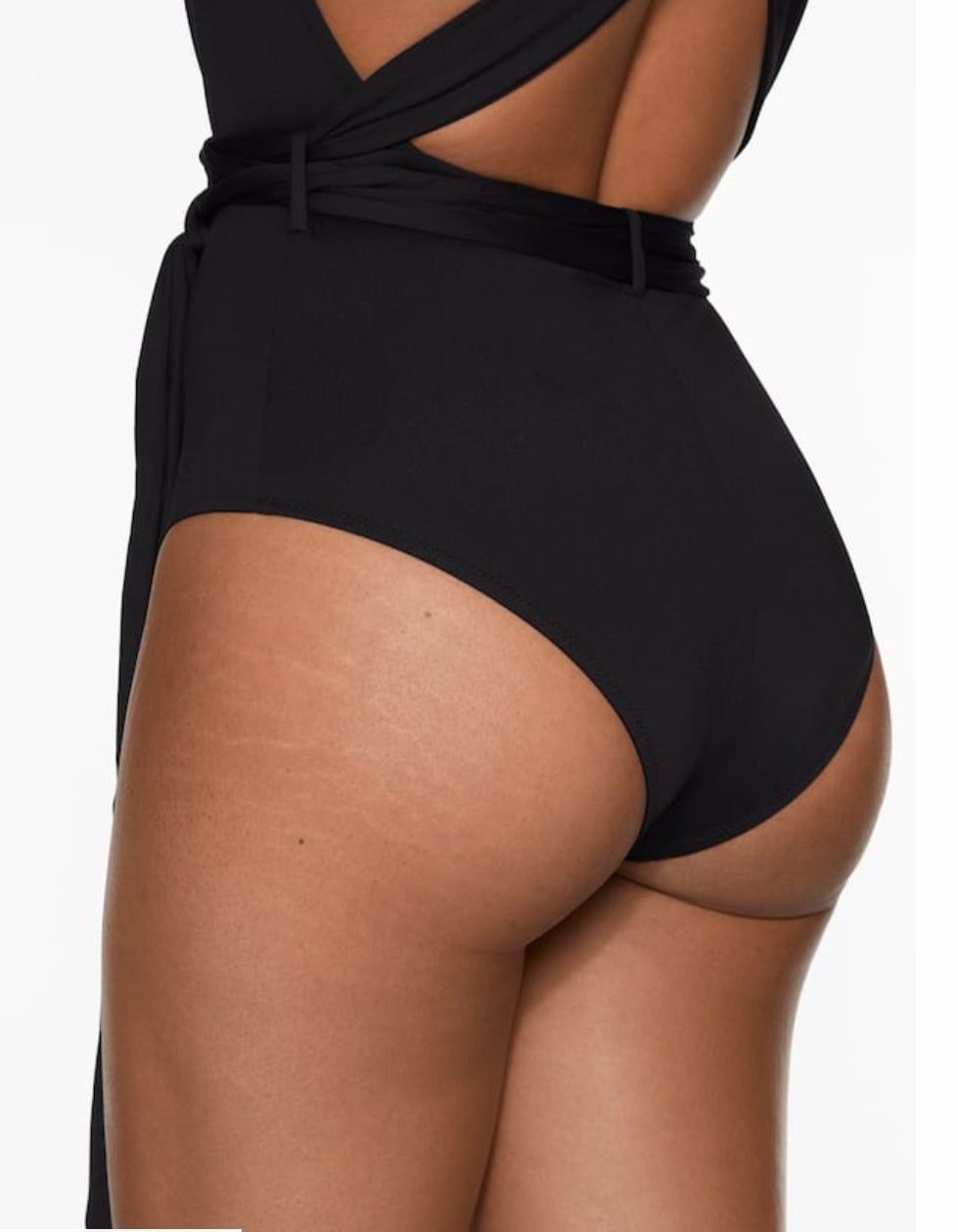OYSHO MAILLOT DE BAIN TRIANGLE DRAPÉ NOIR
