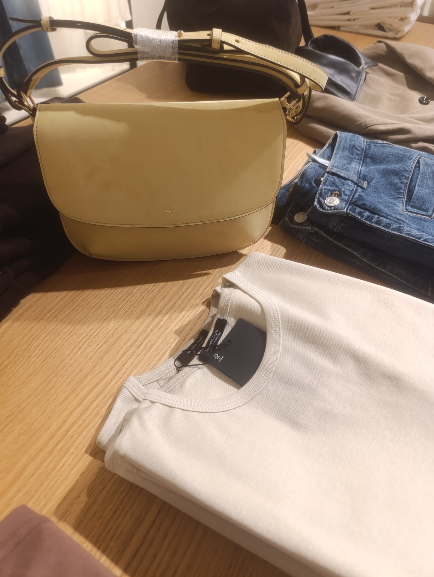 SAC SARAH SHOULDER A STRAP