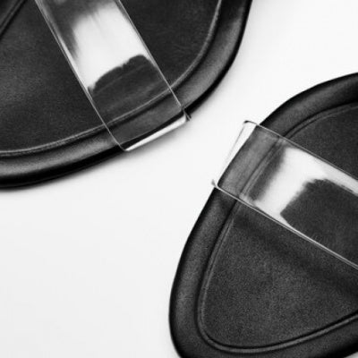 MASSIMO DUTTI SANDALES EN VINYLE