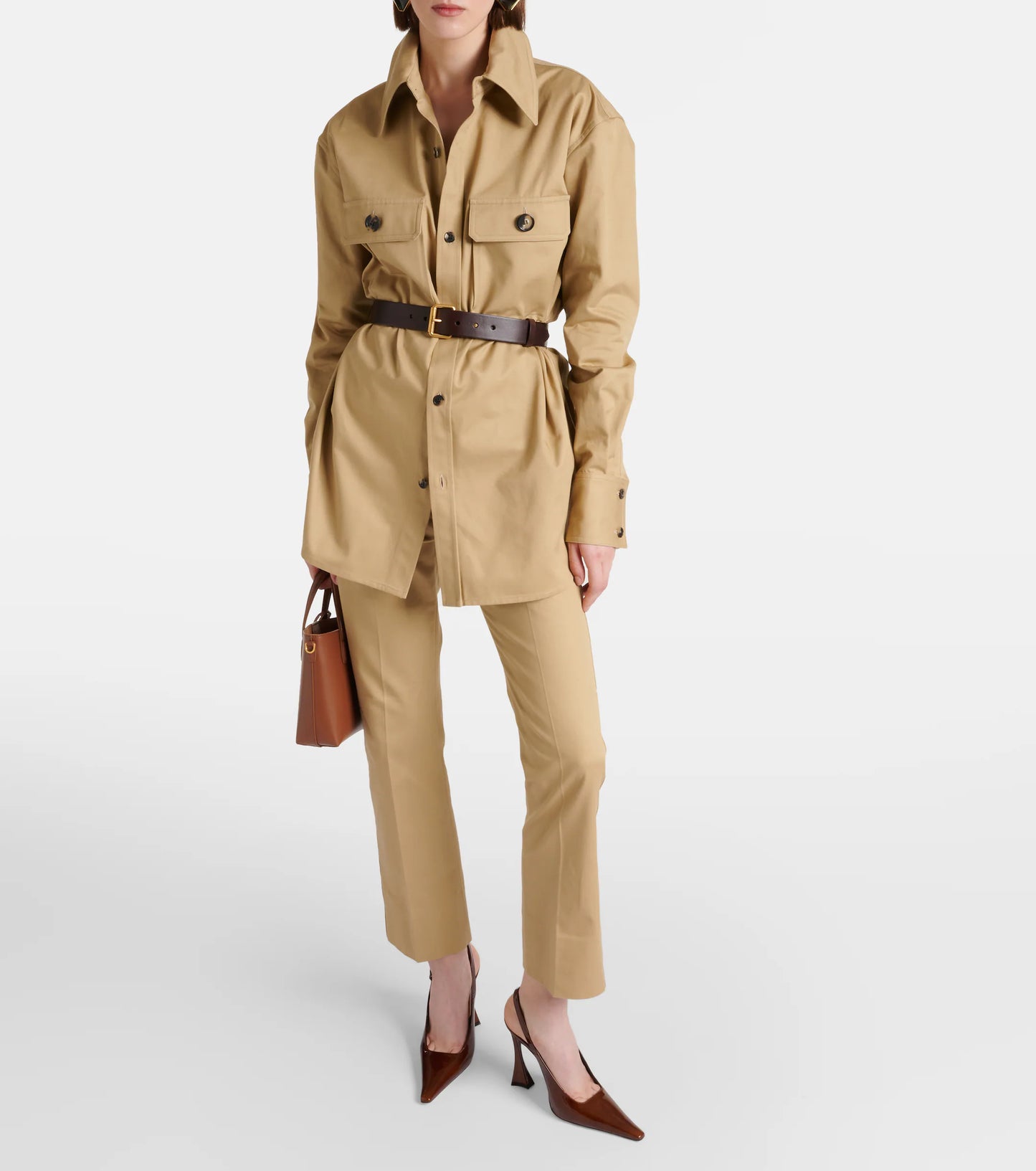 VESTE À MANCHES RETROUSSÉES AVEC CEINTURE