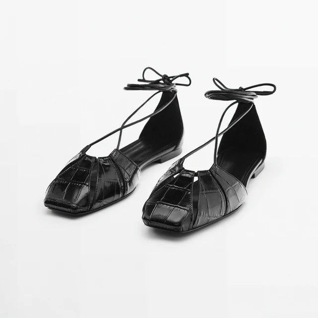 MASSIMO DUTTI CHAUSSURES EN CUIR À LACETS