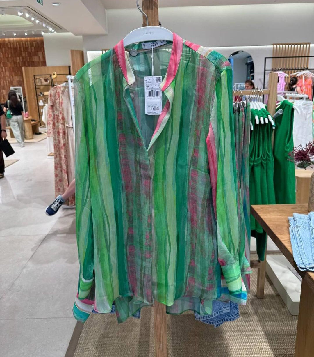 ENSEMBLE IMPRIMÉ SEMI-TRANSPARENT