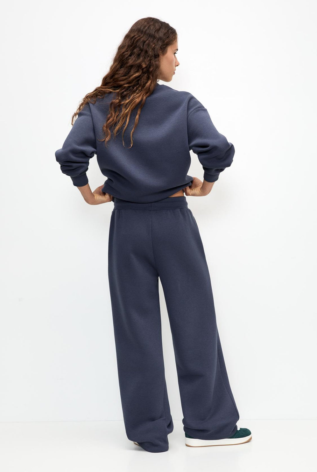 ENSEMBLE DE SURVÊTEMENT SWEAT| PANTALON UNIVERSITAIRE